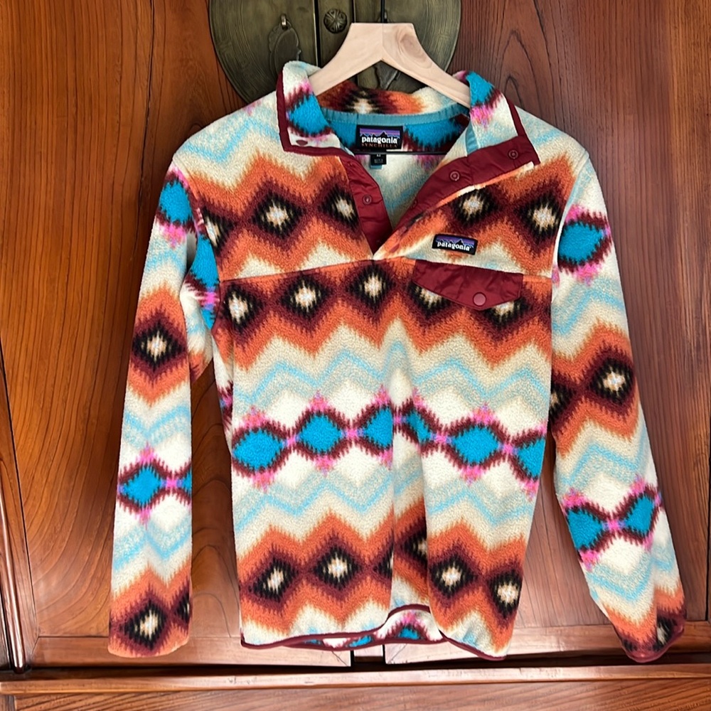 Retro pattern Synchilla Patagonia pullover fleece sweater